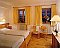 Hotel Jonathan Chieming / Hart